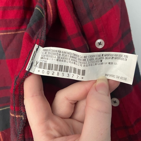Forever 21 Plus Size Red Plaid Flannel Fall Wardrobe Staple - Picture 4 of 4